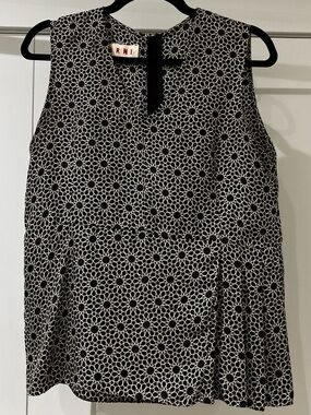 Marni Black and White geometric-Print Sleeveless Camisole, size 42